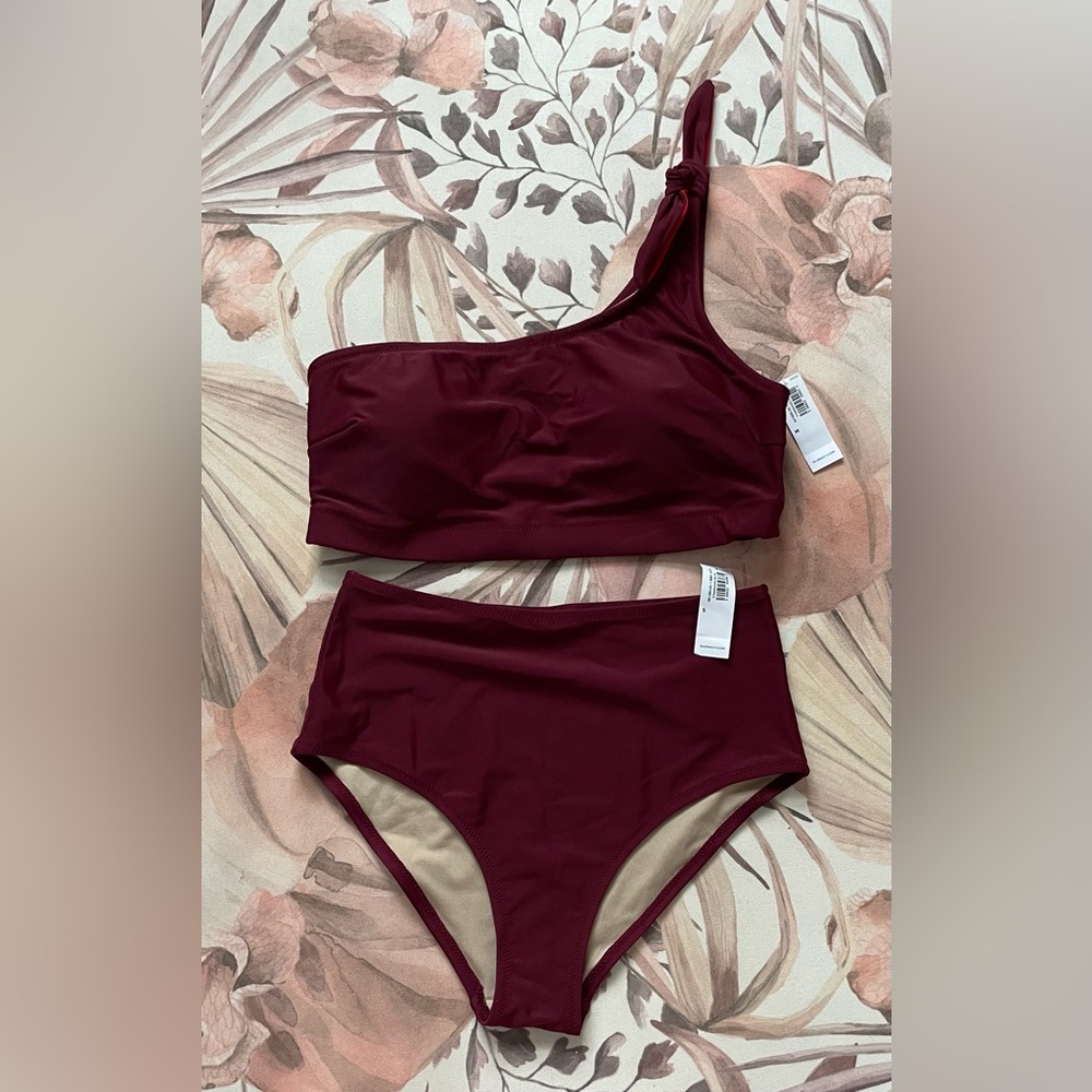 NWT Old Navy One Shoulder Twist Tie Maroon Bikini
